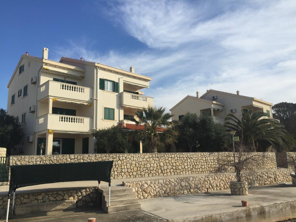 Apartments Andrea Стара-Новаля Экстерьер фото
